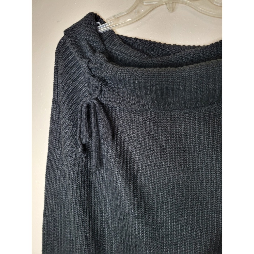 Ambiance‎ Apparel 100% Acrylic Black Sweater Folded Wide Neck Long Sleeve Sz S - Picture 2 of 16